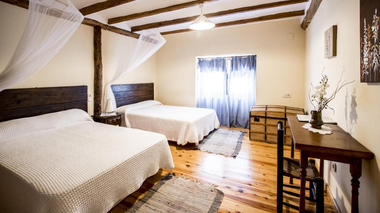 La Casa De La Estacion Otel Sarrión Dış mekan fotoğraf